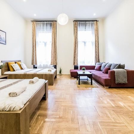 Real Apartments Klauzal Будапеща Екстериор снимка