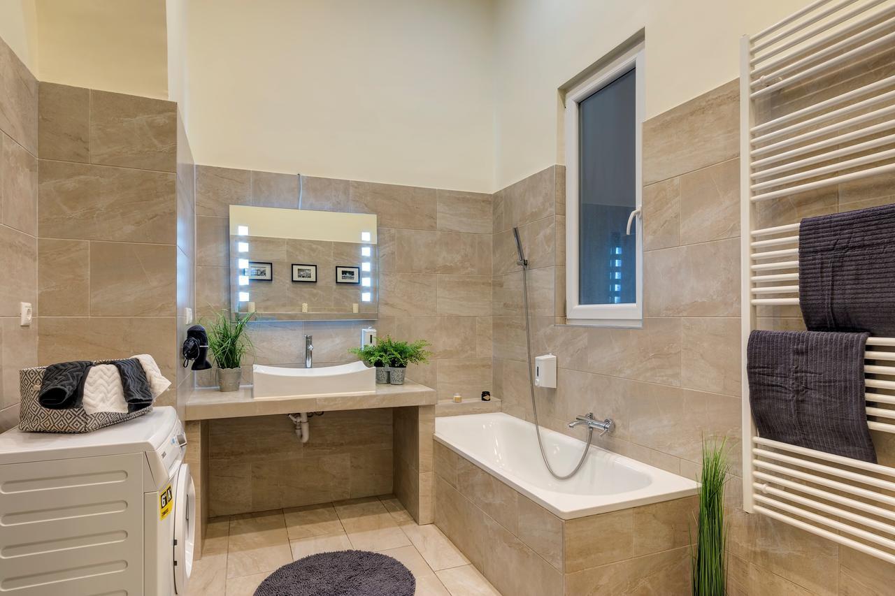 Real Apartments Klauzal Будапеща Екстериор снимка