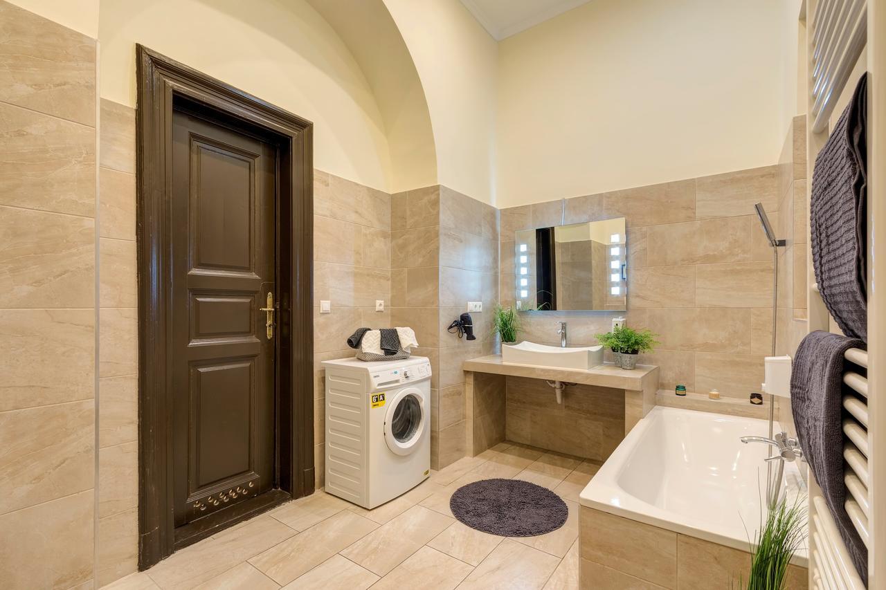 Real Apartments Klauzal Будапеща Екстериор снимка