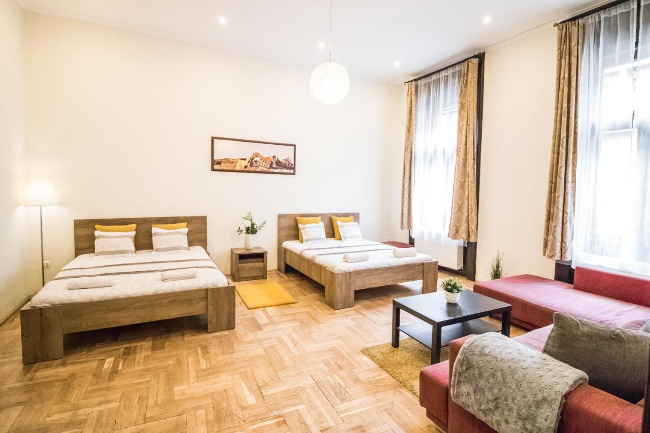 Real Apartments Klauzal Будапеща Екстериор снимка